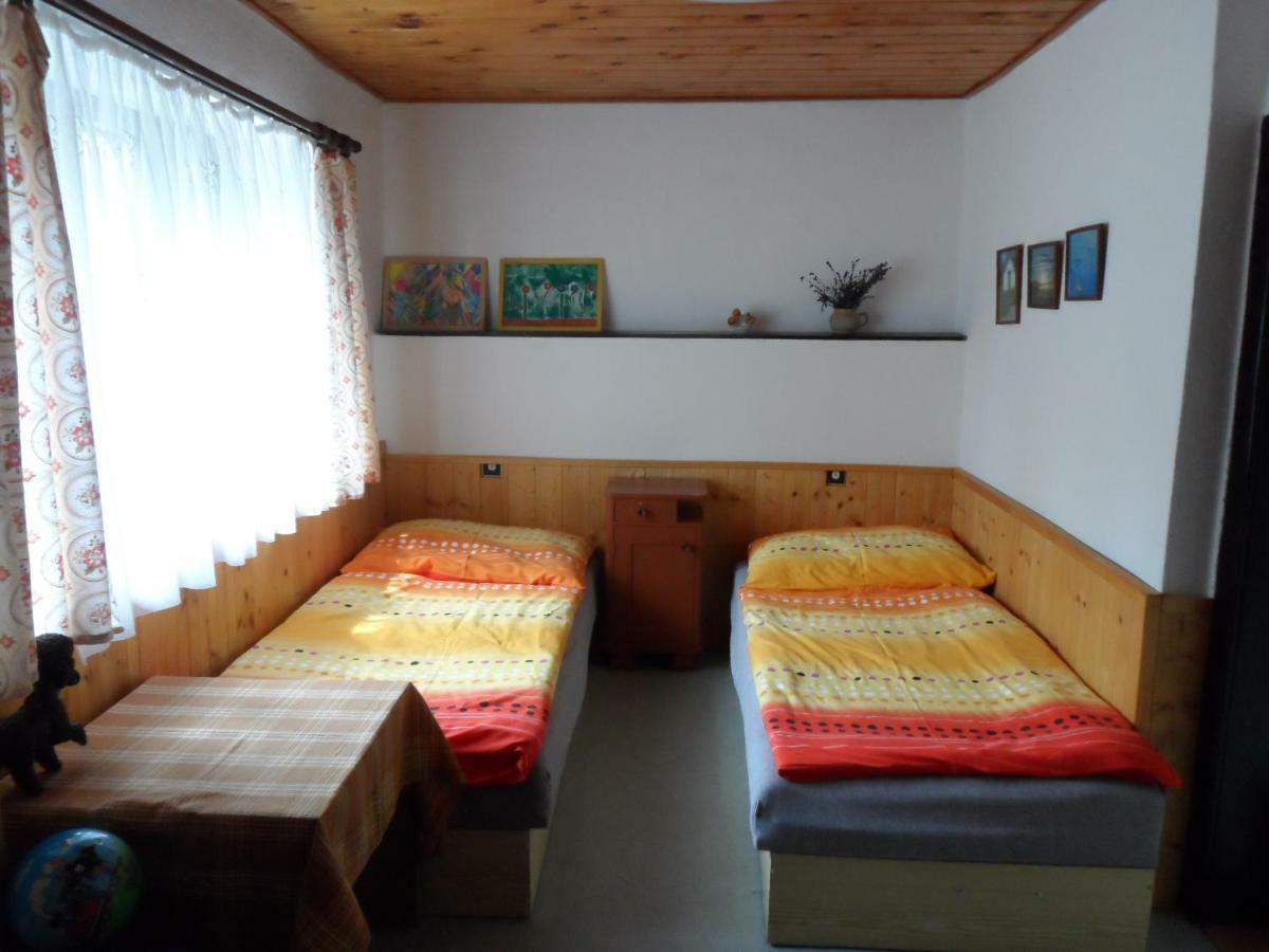 Stylova Chalupa Na Kraji Narodniho Parku Sumava Strunkov Extérieur photo